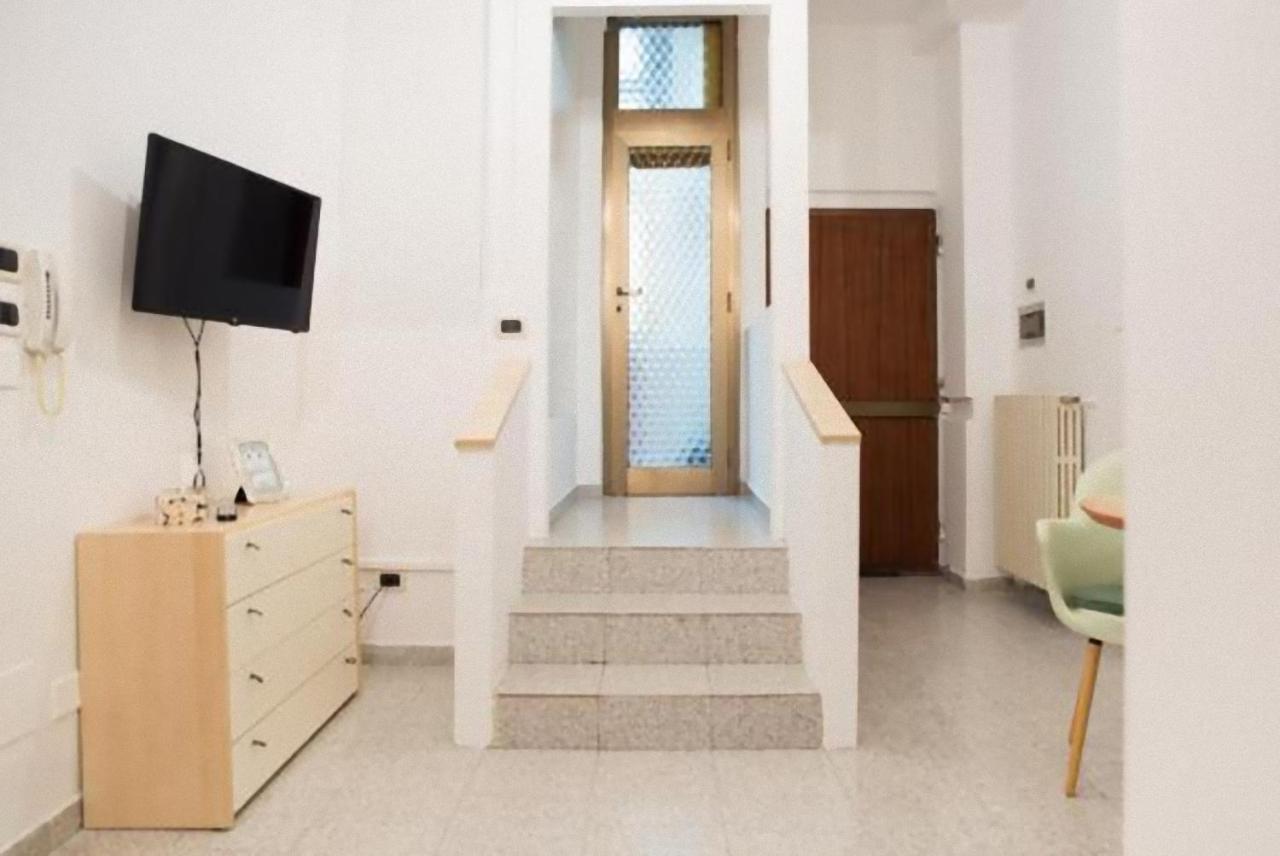 Tourist House Bologna - Fringe - Self Check-In Bolonha Exterior foto
